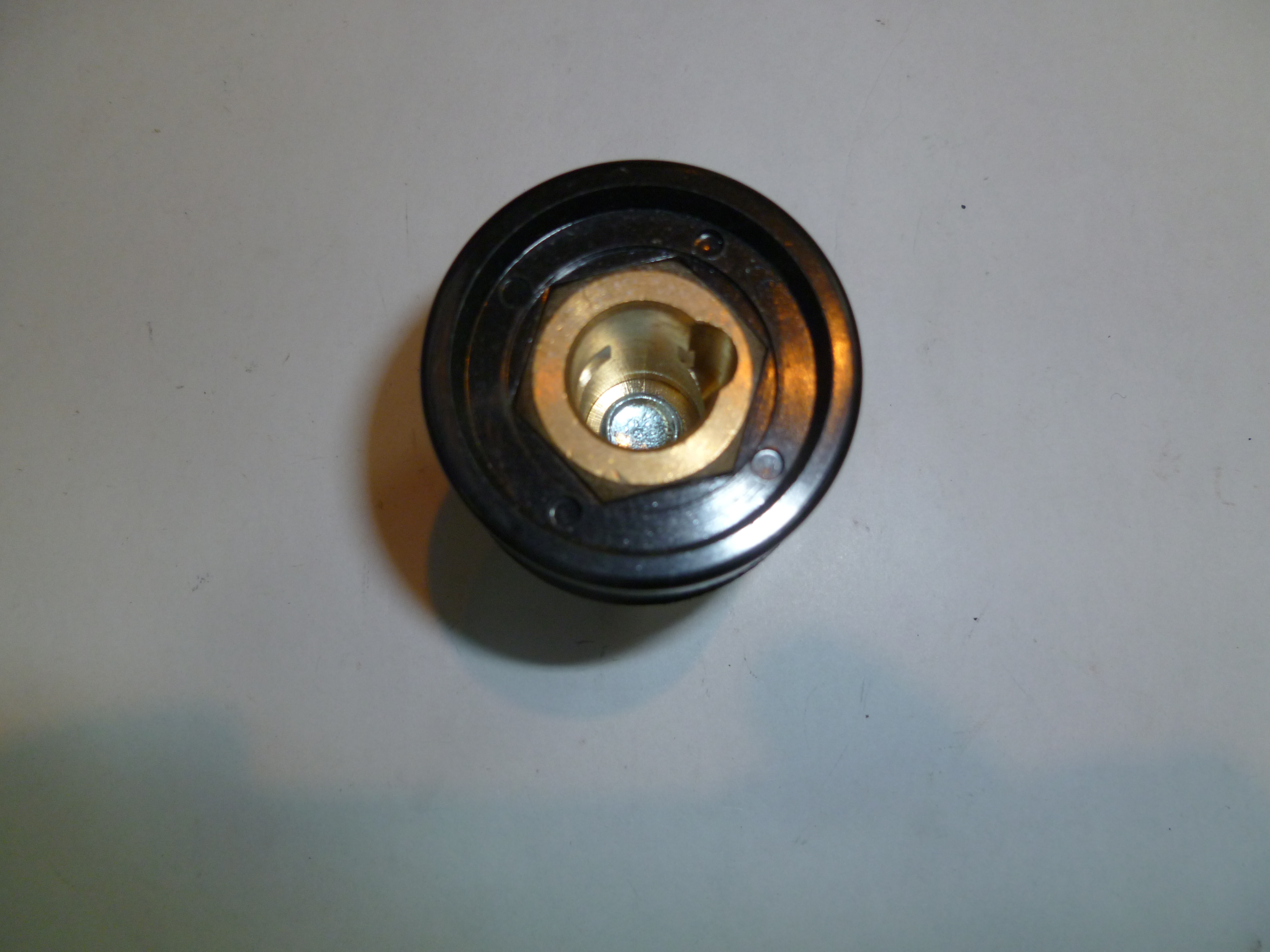 картинка Гнездо кабельное черное 35-50 /Output Socket (03.01.004.003)